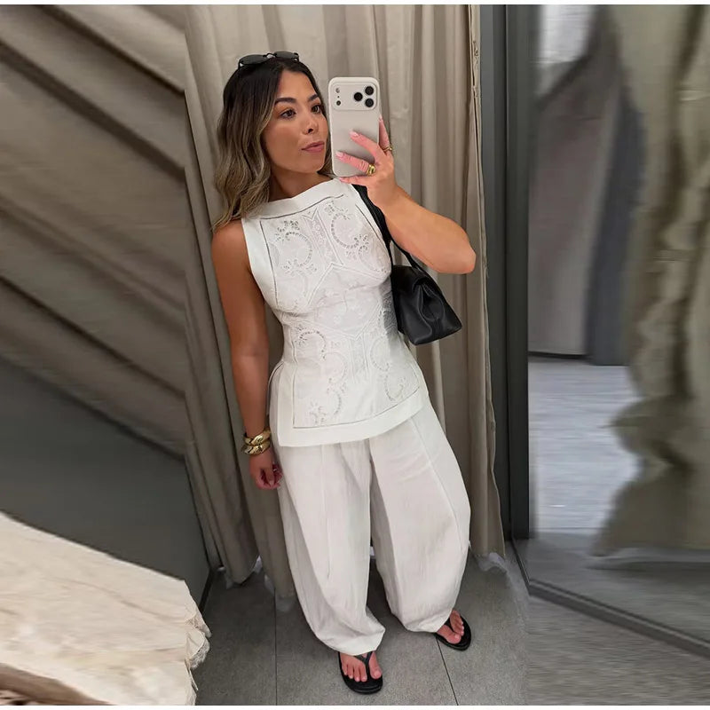 Women's Embroidery Vest Top Vintage Hollow Out Crew Neck Sleeveless Side Split Tank Summer Party Club Daily Matching Streetwear