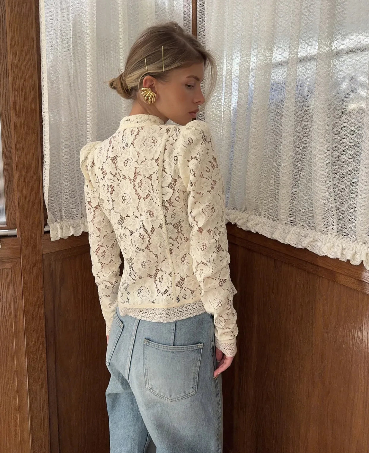 2026 Summer Lace Printed Shirts Tops Female Hollow Out Fashion Commute Vintage See-Through Blouse Women's Lace Shrug Shirts New